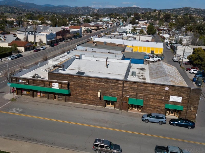 780 Main Street