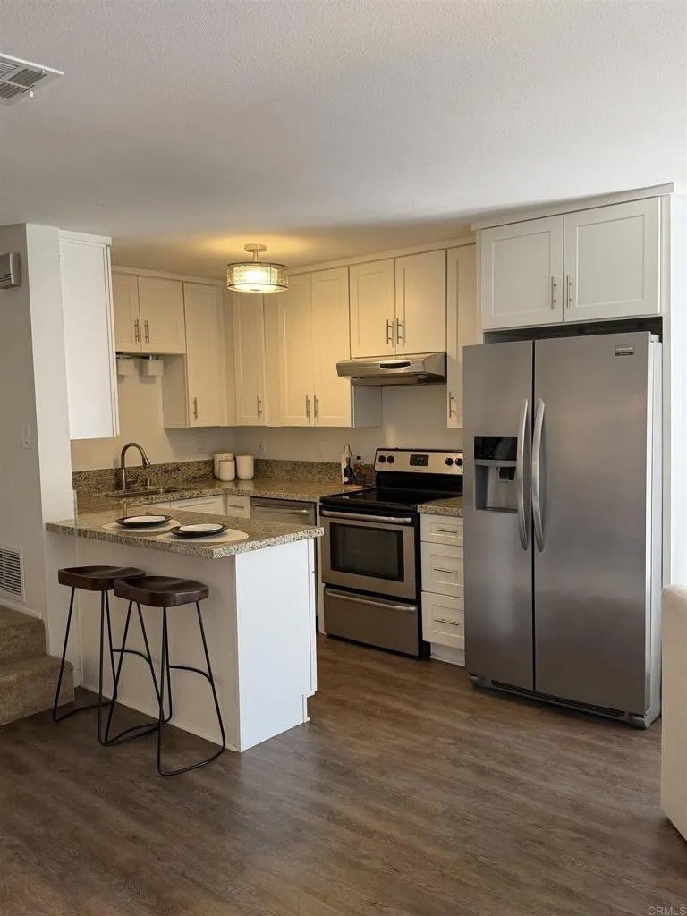 8012 Camino Huerta