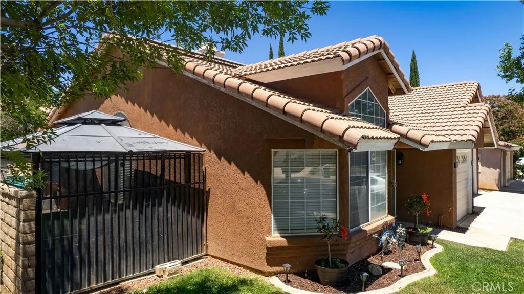 40053 Lloyds Court