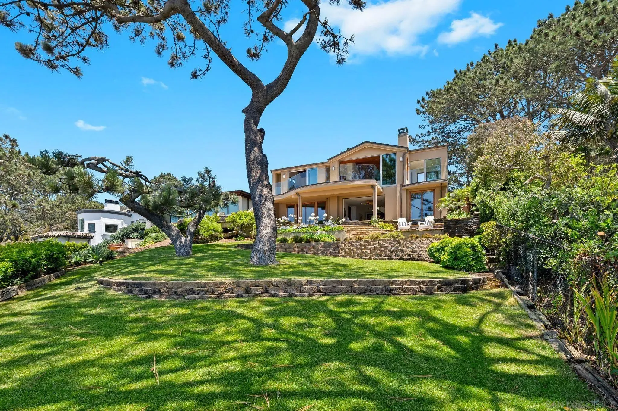 Del Mar, California 92014, United States, 4 Bedrooms Bedrooms, ,5 BathroomsBathrooms,Residential,Active,254204