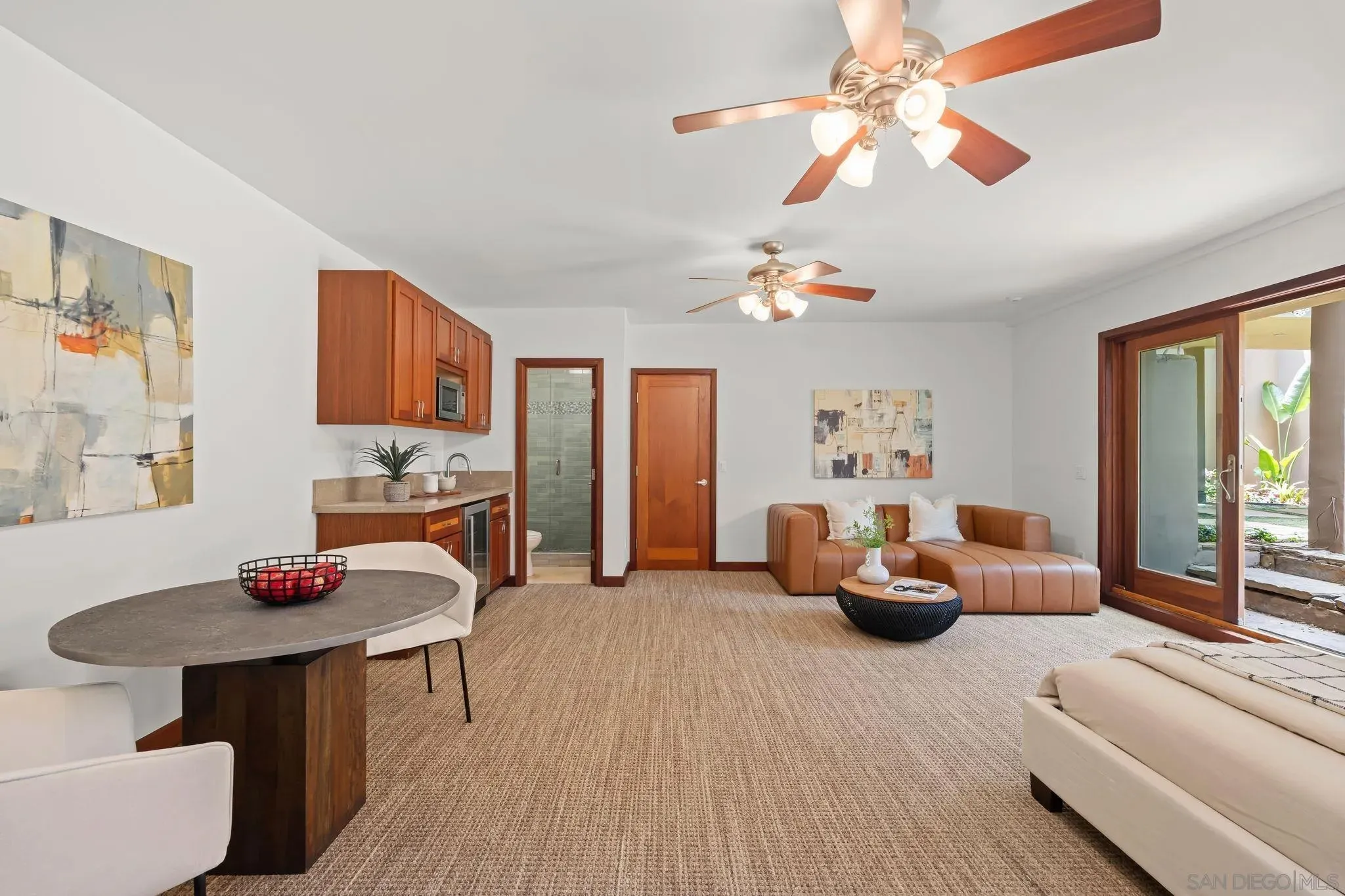 Del Mar, California 92014, United States, 4 Bedrooms Bedrooms, ,5 BathroomsBathrooms,Residential,Active,254204