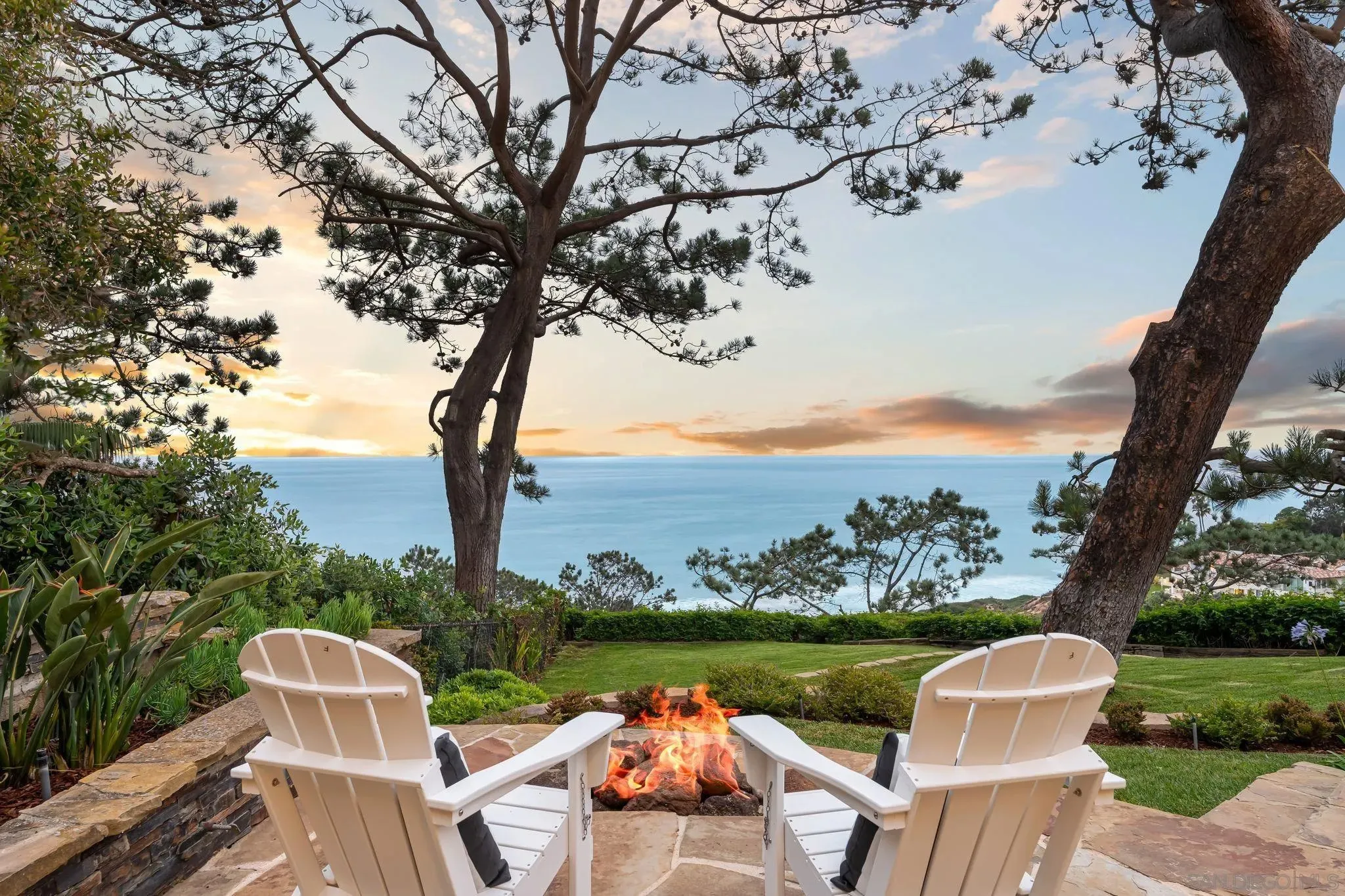 Del Mar, California 92014, United States, 4 Bedrooms Bedrooms, ,5 BathroomsBathrooms,Residential,Active,254204