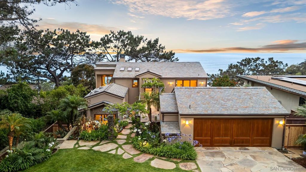 Photo of 354 Ocean View Ave, Del Mar, CA 92014 (MLS # 250045558)