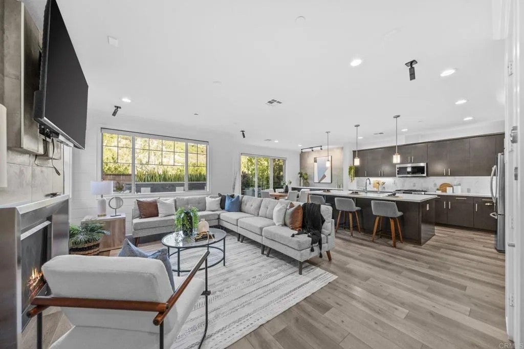 3157 Salina Road