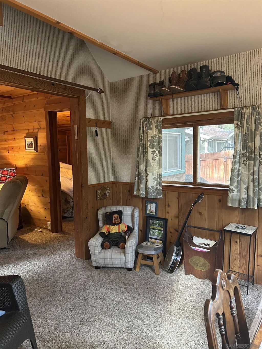 Photo of 53540 Middle Ridge, Idyllwild, CA 92543 (MLS # 2600838)