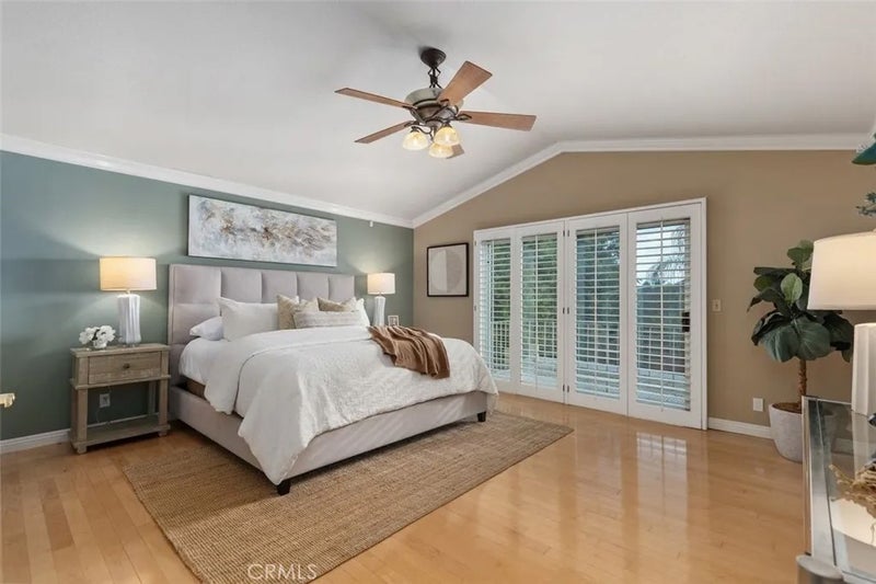 5425 Via Cervantes