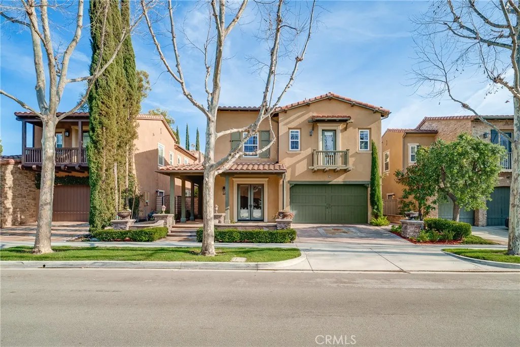 64 Winding Way