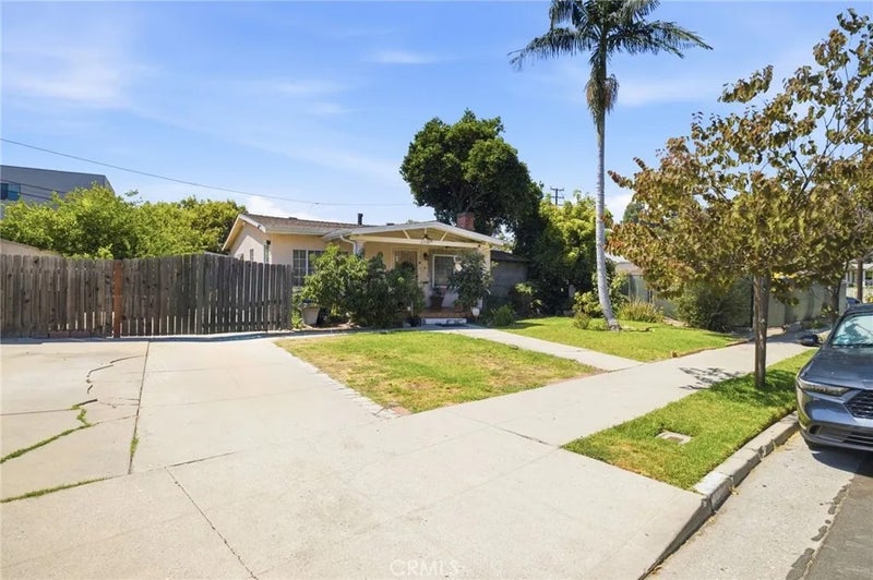2338 Ridgeview