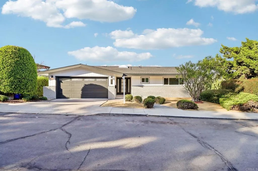 4417 Beverly Drive