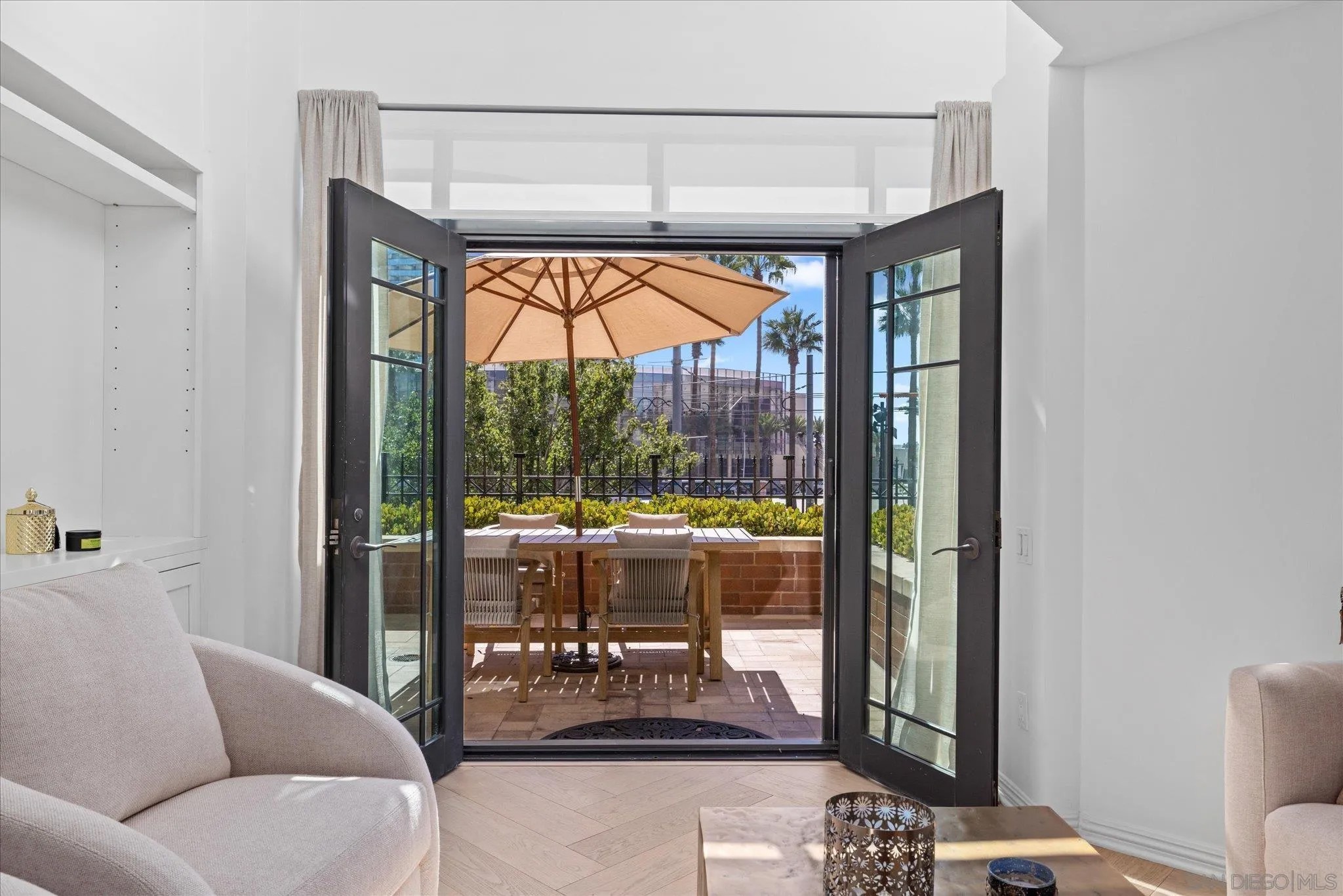 500 W Harbor Drive 136