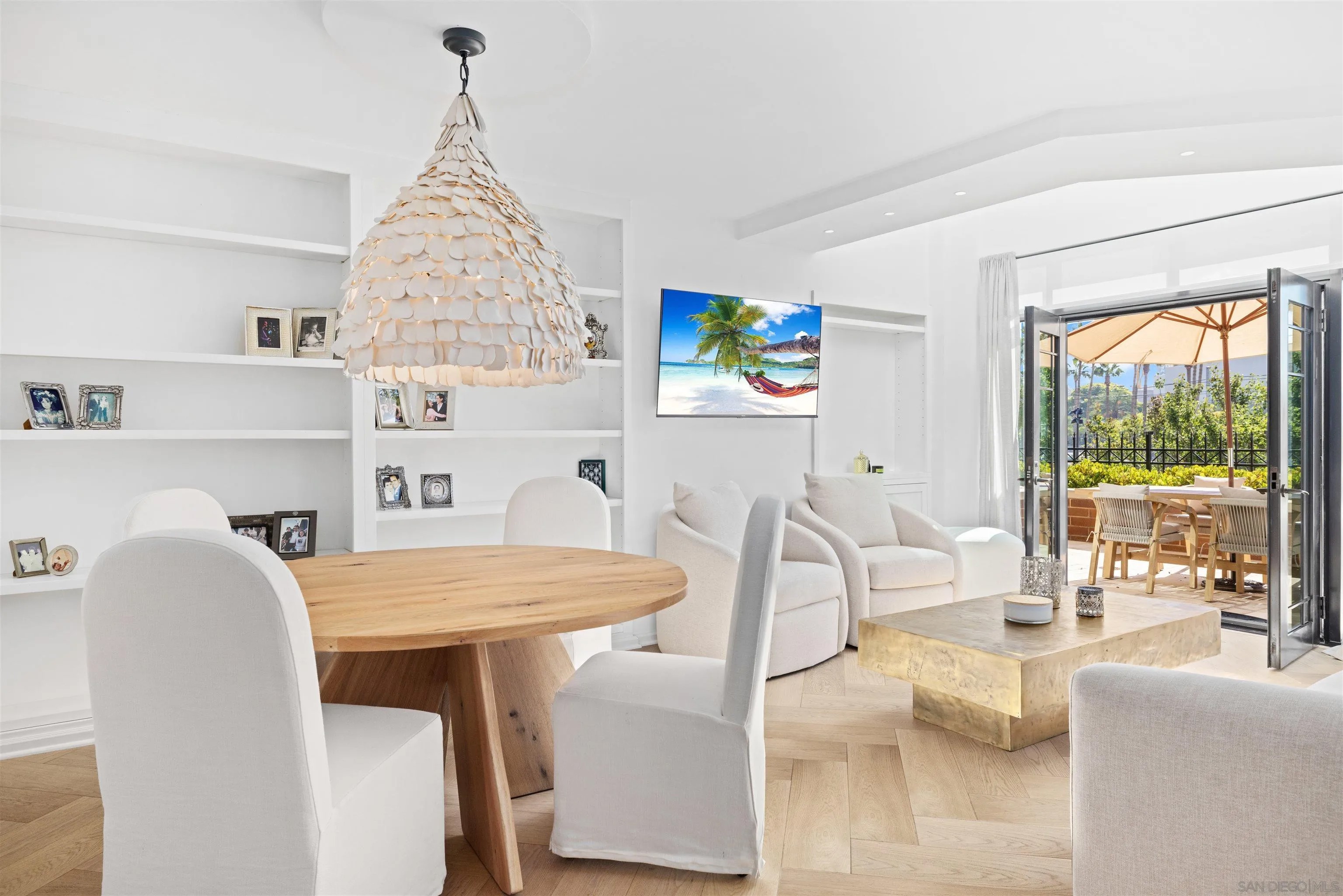 500 W Harbor Drive 136