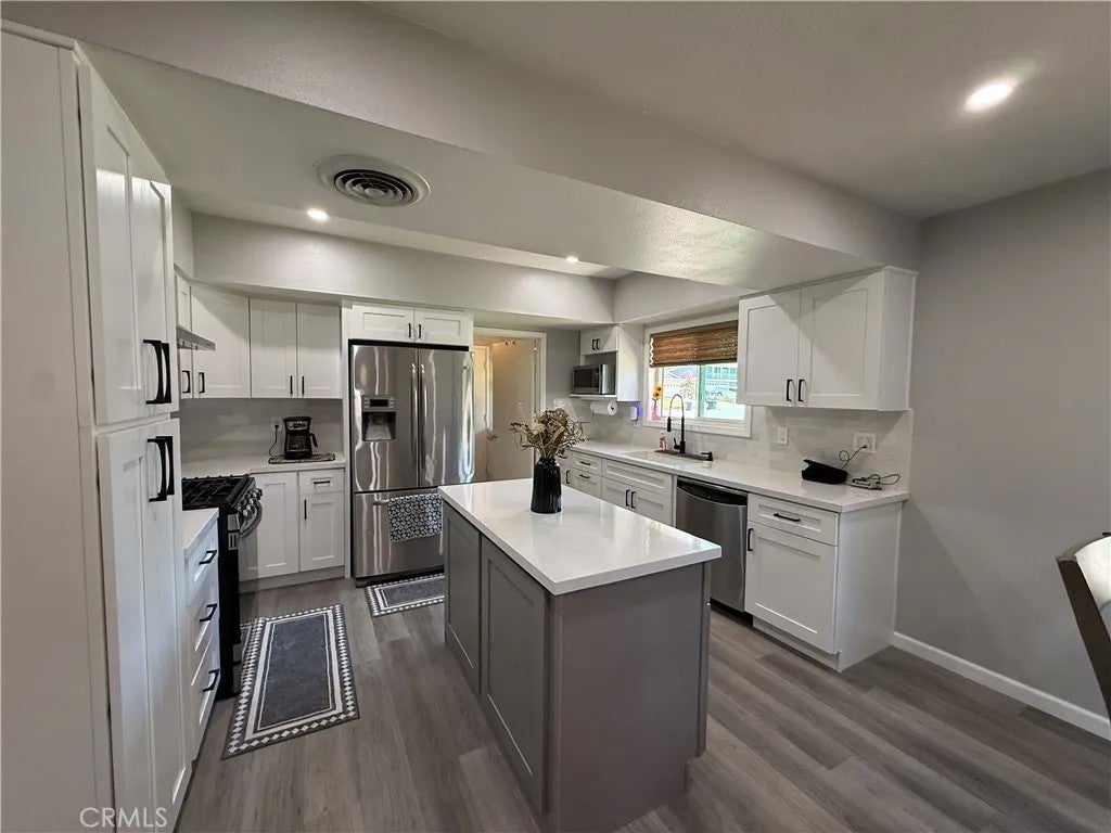 223 N Garsden