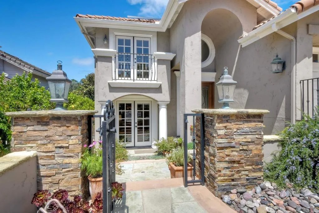 1176 Quail Gardens Court