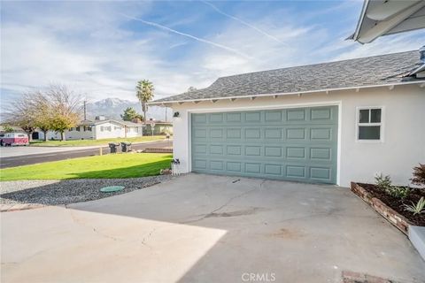 Photo of 177 Myrtlewood Drive, Calimesa, CA 92320 (MLS # CV26040735)