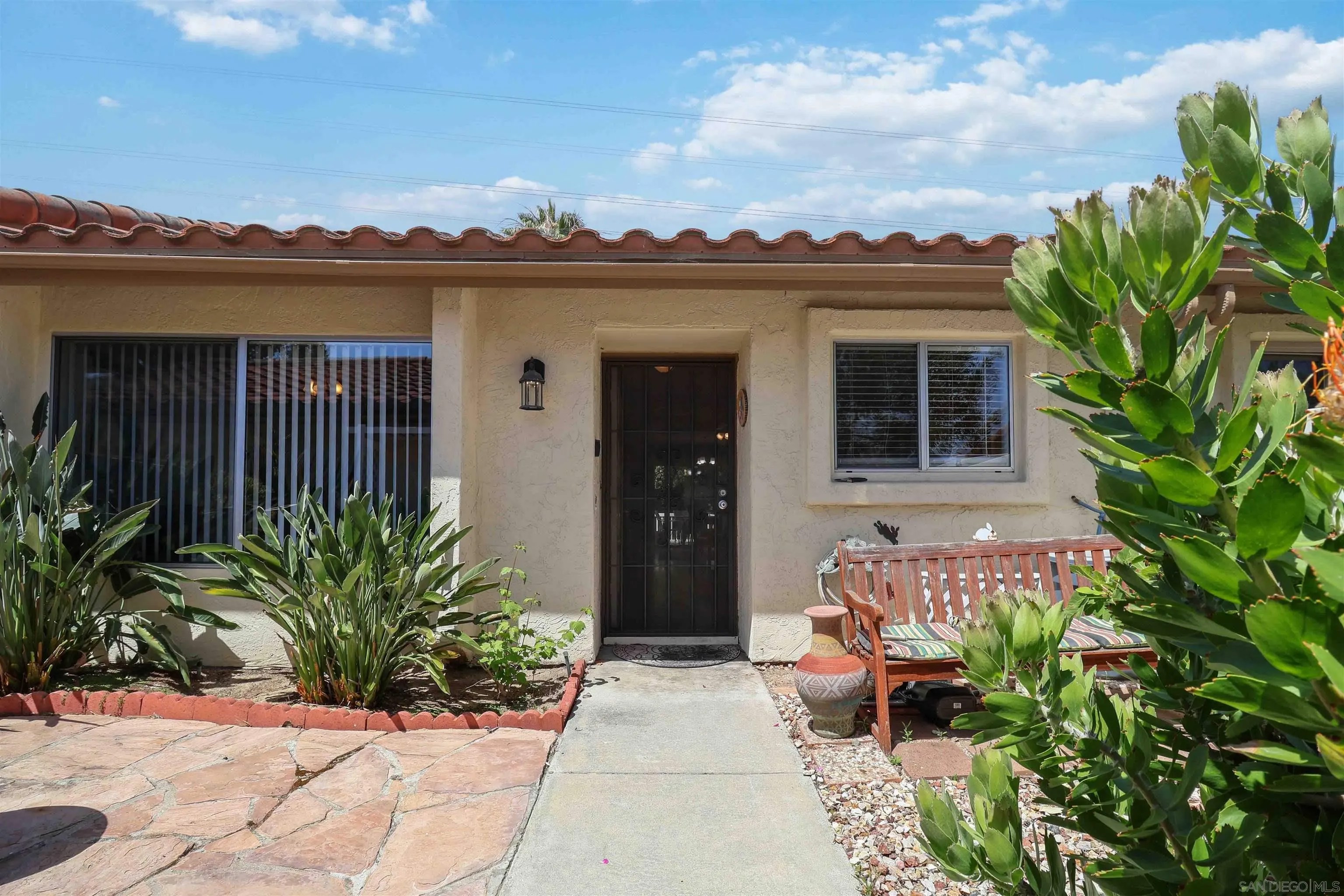 1757 Pleasantdale