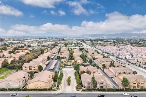 Tiny photo for 41410 Juniper St #812, Murrieta, CA 92562 (MLS # SW26016297)