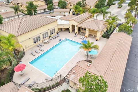 Tiny photo for 41410 Juniper St #812, Murrieta, CA 92562 (MLS # SW26016297)