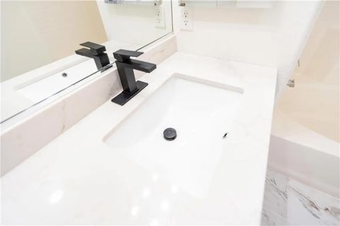 Tiny photo for 41410 Juniper St #812, Murrieta, CA 92562 (MLS # SW26016297)