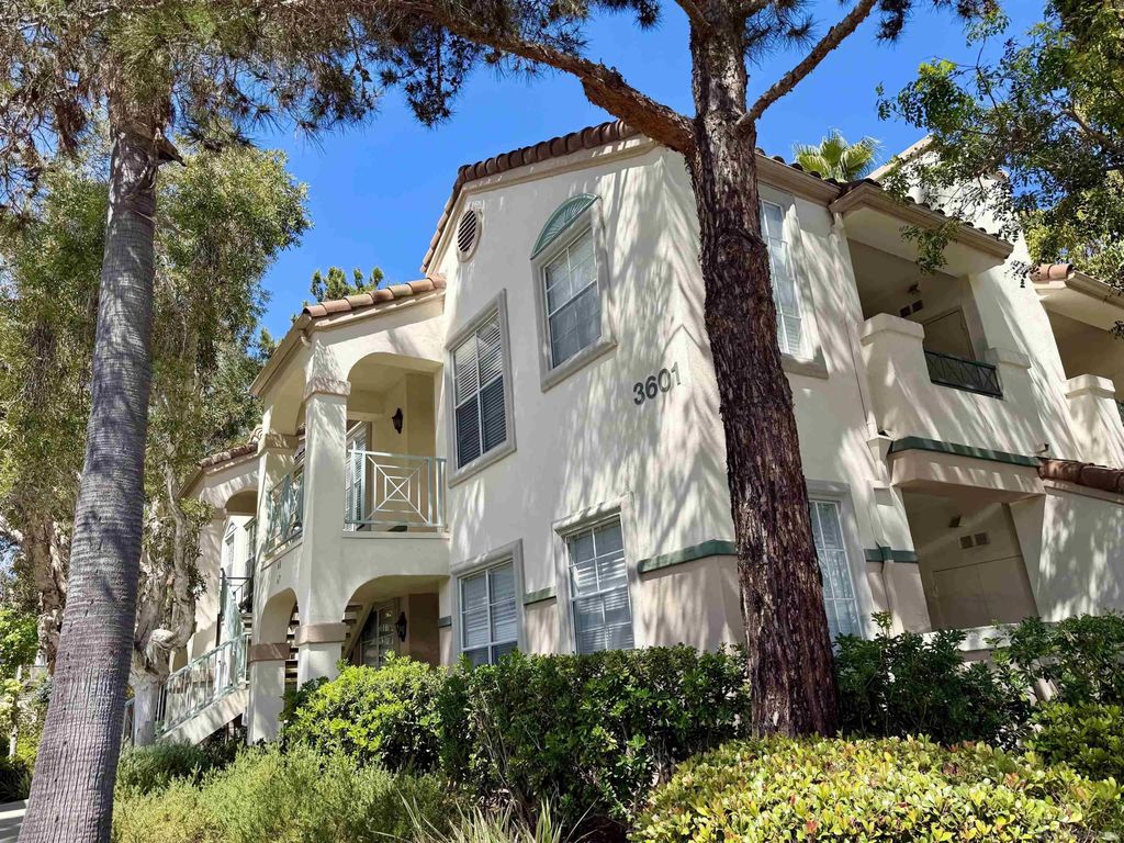 Photo of 3601 Bernwood Pl #68, San Diego, CA 92130 (MLS # 260010296)