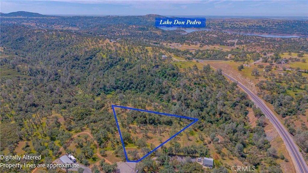 Photo of 3222 Hormiga Ct, Coulterville, CA 95311 (MLS # MC26086779)