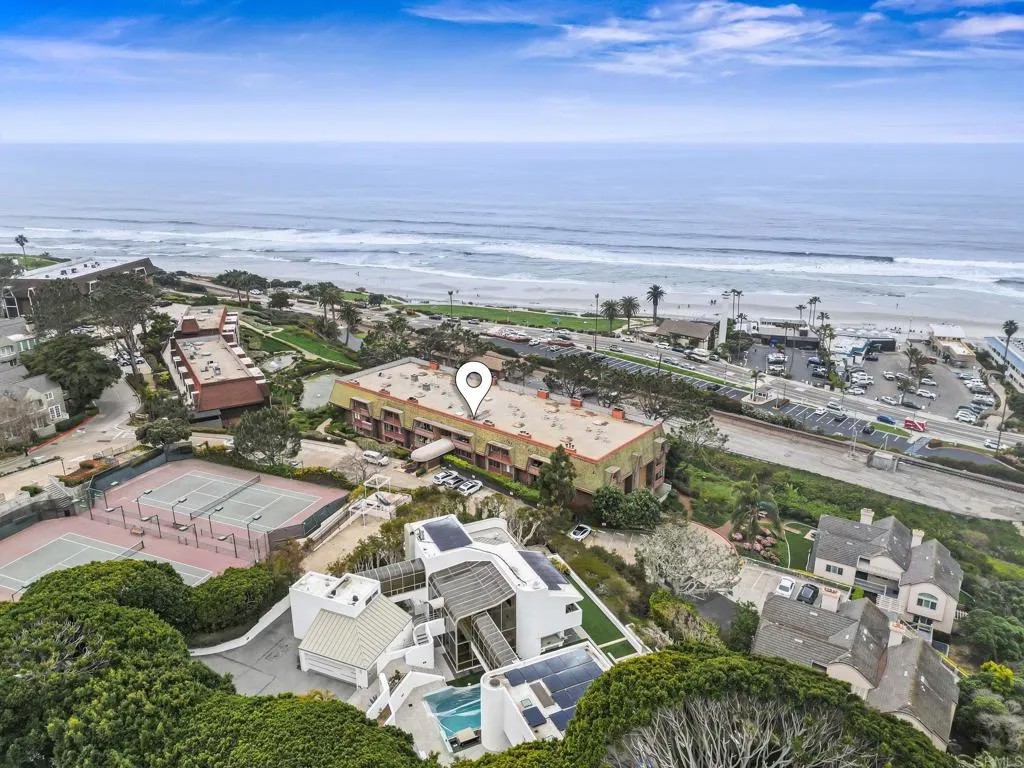 1562 Camino Del Mar 643