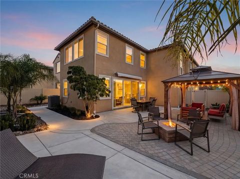 Photo of 38464 Rosegate Pl, Murrieta, CA 92563 (MLS # IG26024753)