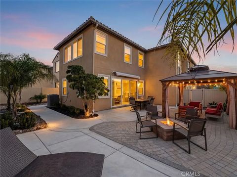 Photo of 38464 Rosegate Pl, Murrieta, CA 92563 (MLS # IG26024753)