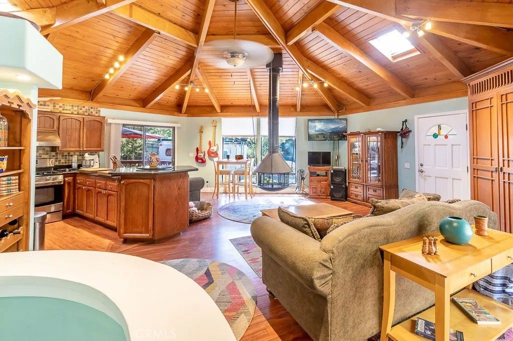Photo of 1916 Teton Way, Pine Mountain Club, CA 93222 (MLS # OC25247104)