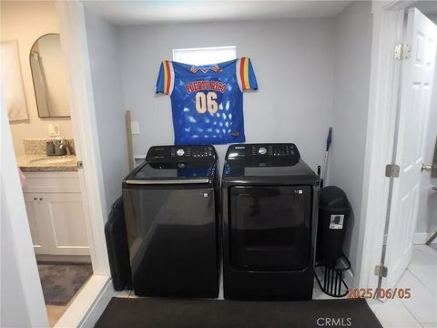 Tiny photo for 17457 Covello St, Van Nuys, CA 91406 (MLS # SR25246158)