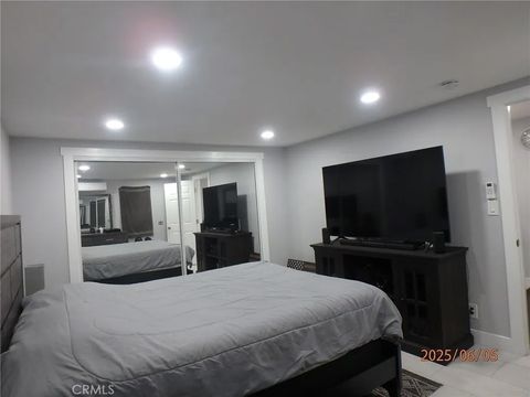 Tiny photo for 17457 Covello St, Van Nuys, CA 91406 (MLS # SR25246158)