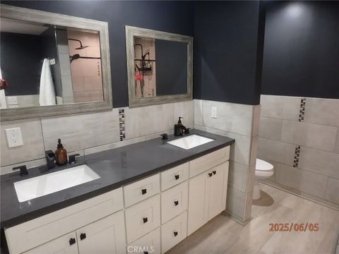 Tiny photo for 17457 Covello St, Van Nuys, CA 91406 (MLS # SR25246158)