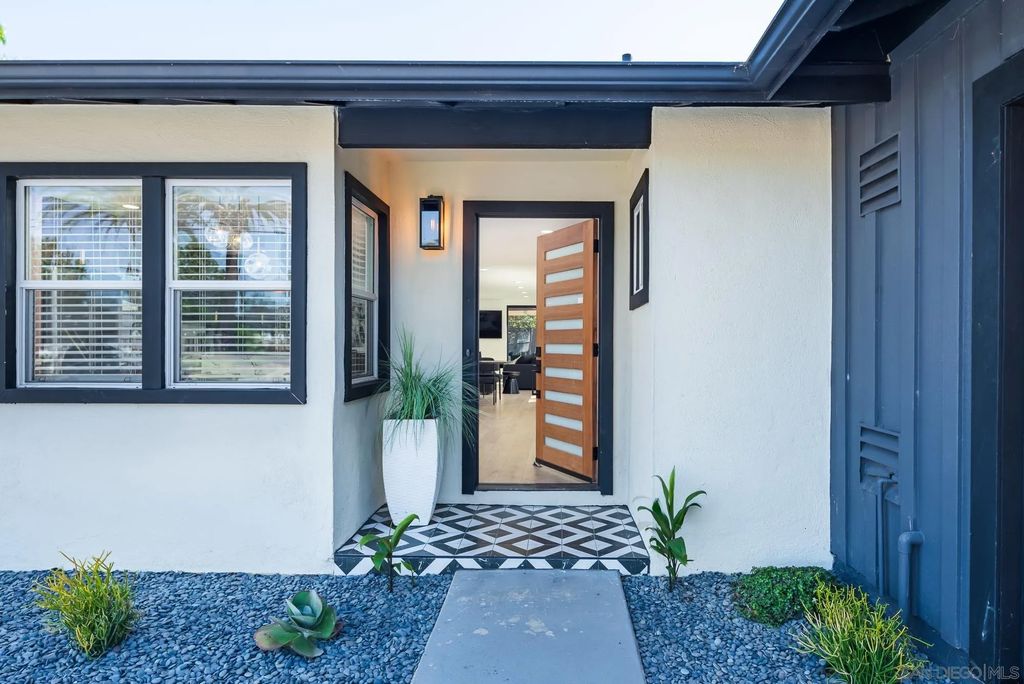 Photo of 4961-63 Mount Bigelow, San Diego, CA 92111 (MLS # 250040744)