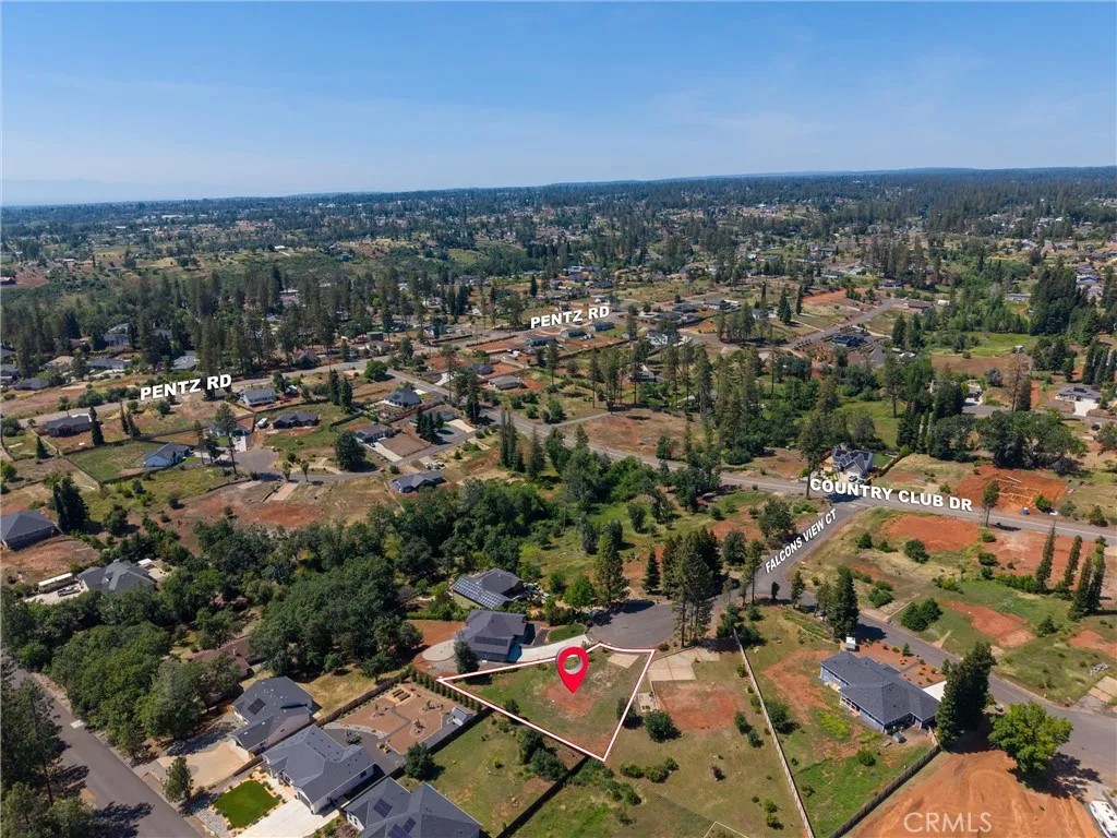 5220 Falcons View