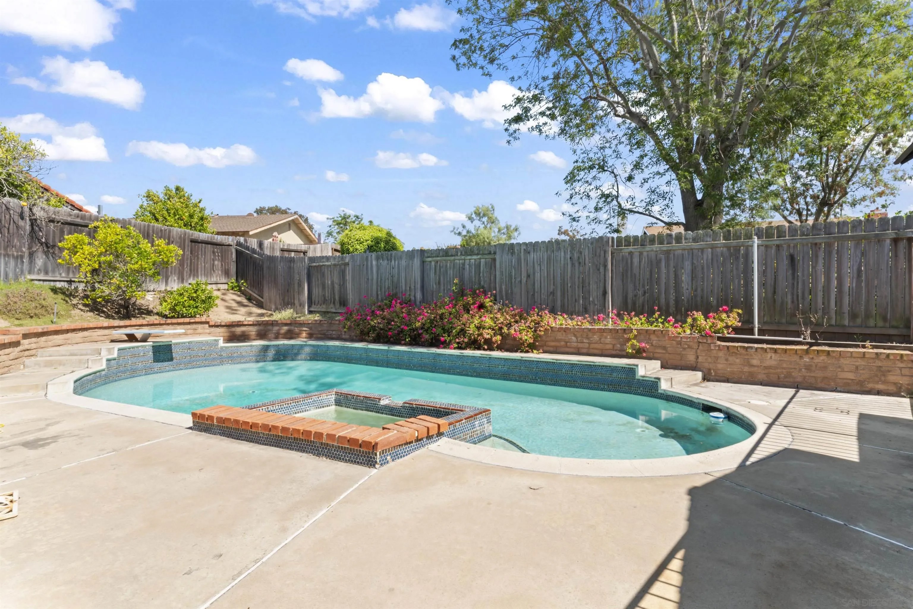 4375 Calle De Vida