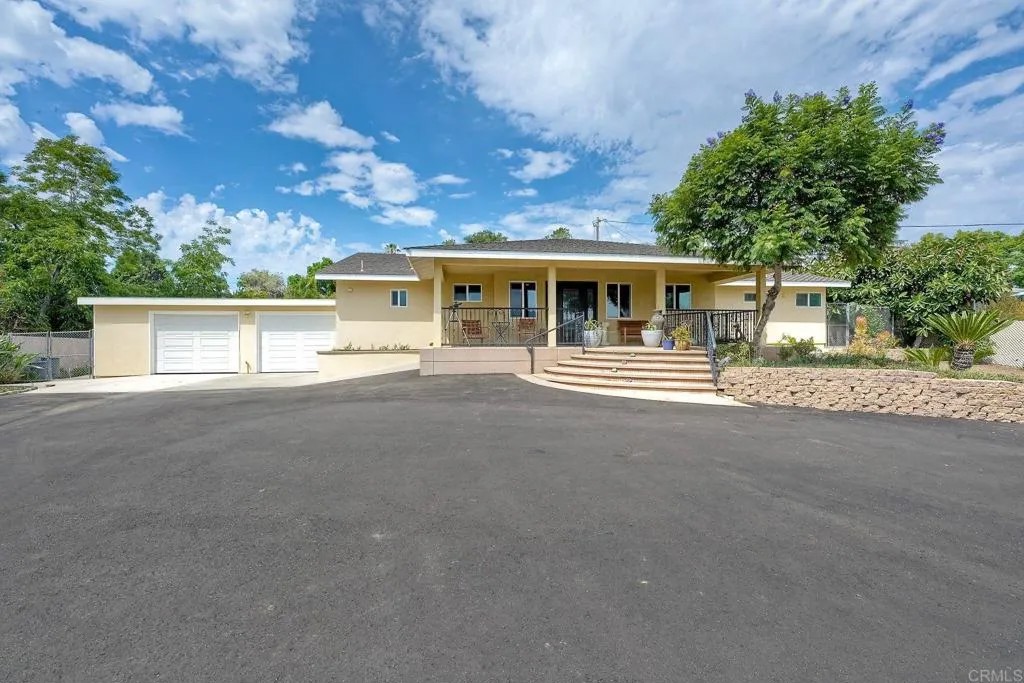 1739 Montgomery Drive
