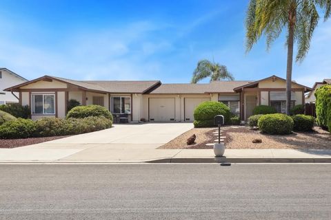 Photo of 1460 Highridge Dr, Oceanside, CA 92056 (MLS # 250032675)