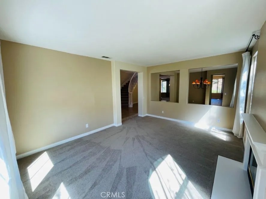 1574 Glencrest Drive