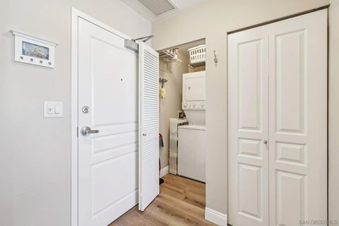 Tiny photo for 300 W Beech St #1105, San Diego, CA 92101 (MLS # 250042762)