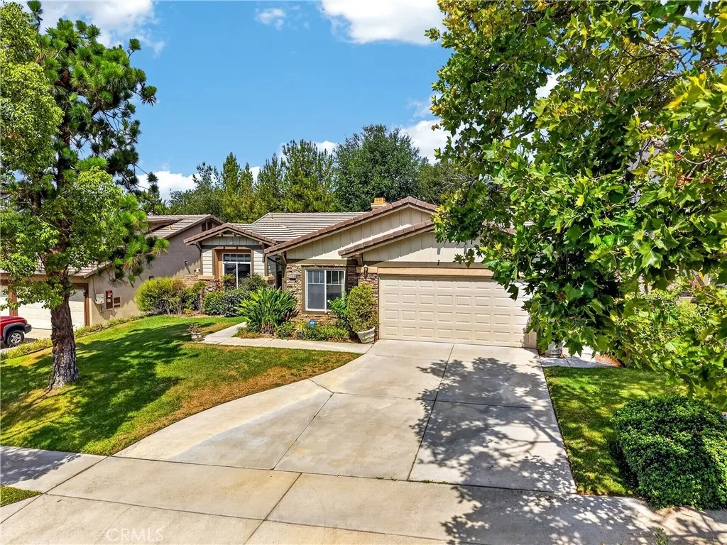 11748 Fairway Drive