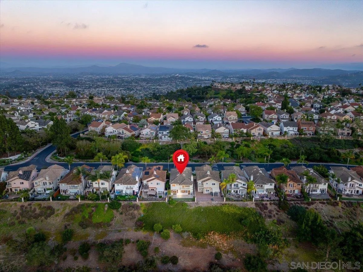 2109 Woodland Heights
