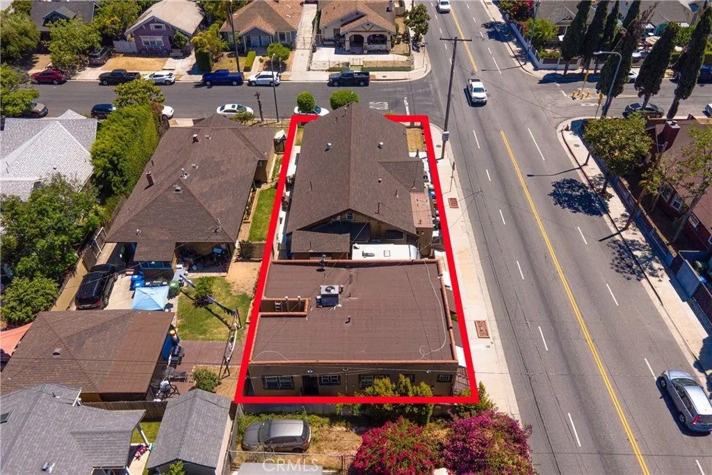 2289 W 29th Place