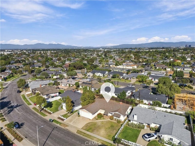 3076 Madeira
