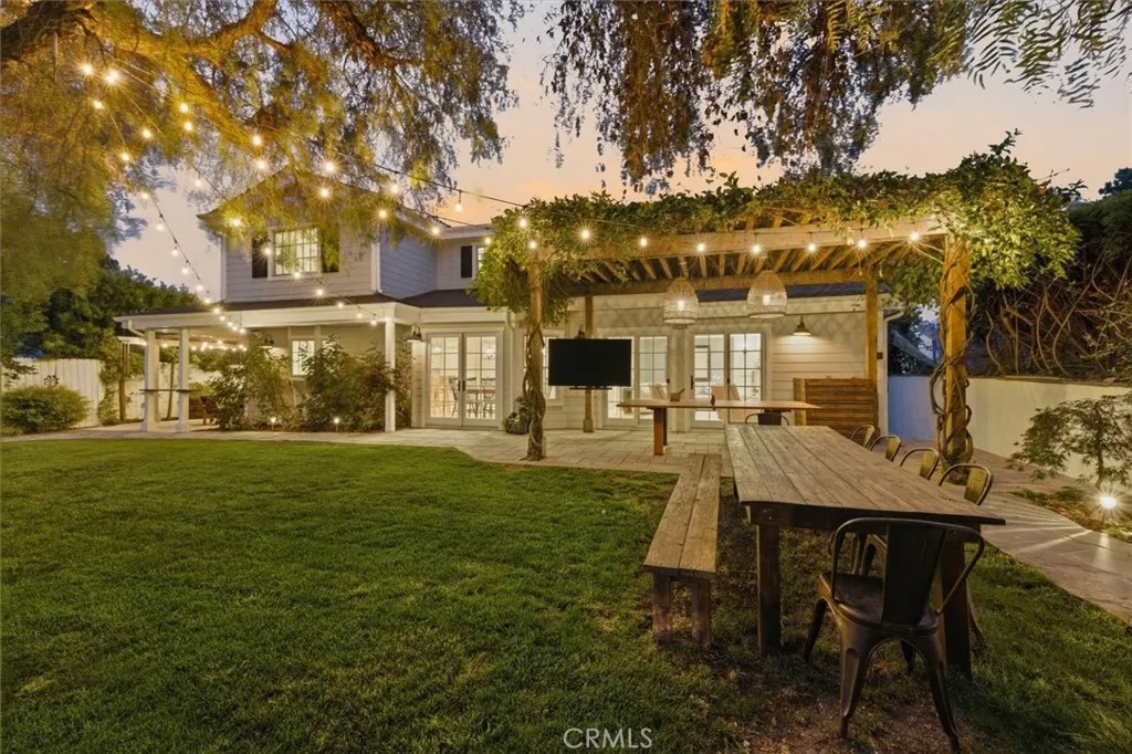4645 Rockbluff Drive