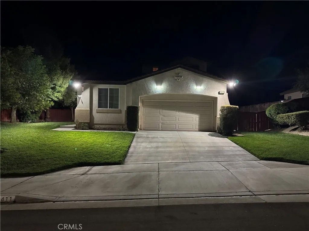 Photo of 2411 Menlo Avenue, San Jacinto, CA 92583 (MLS # SW25147793)