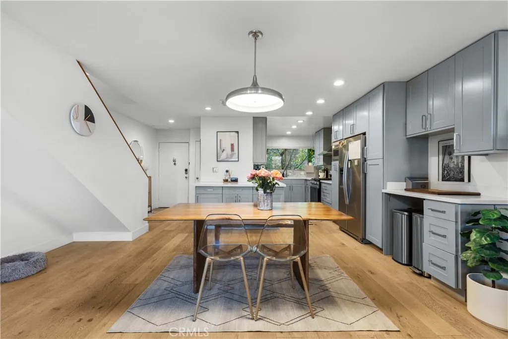 3880 Fredonia Drive D