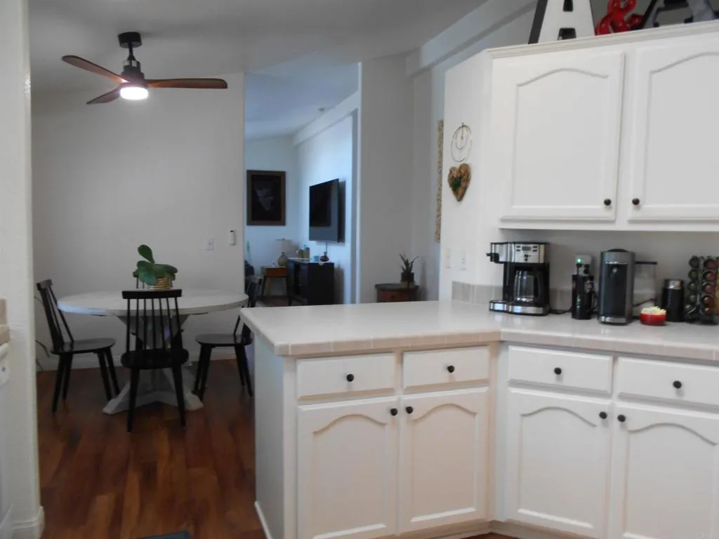 2003 Bayview Hts 105