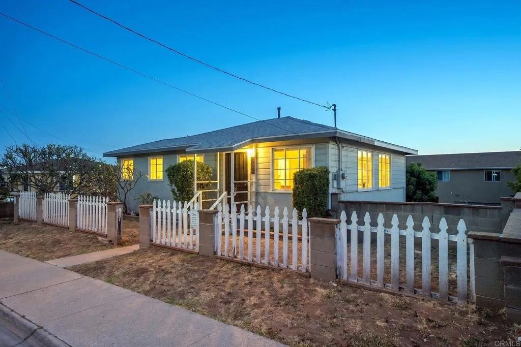 Photo of 2726 Comstock St, San Diego, CA 92111 (MLS # PTP2603255)