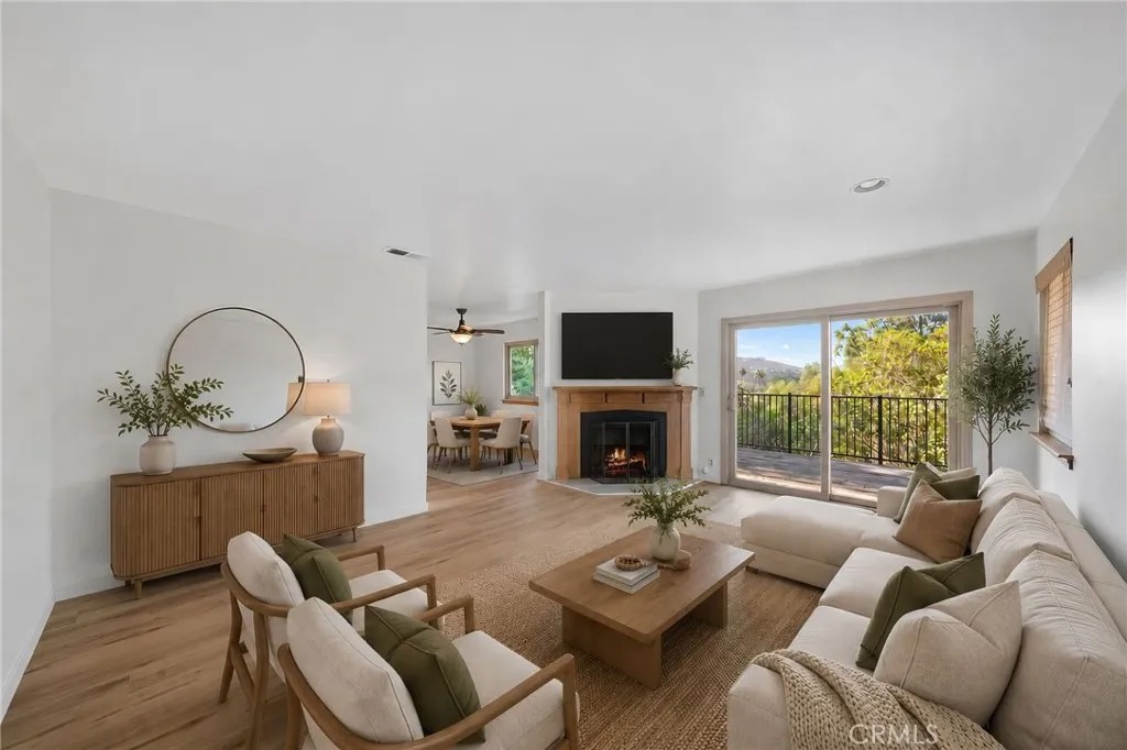 6571 Camino Capistrano