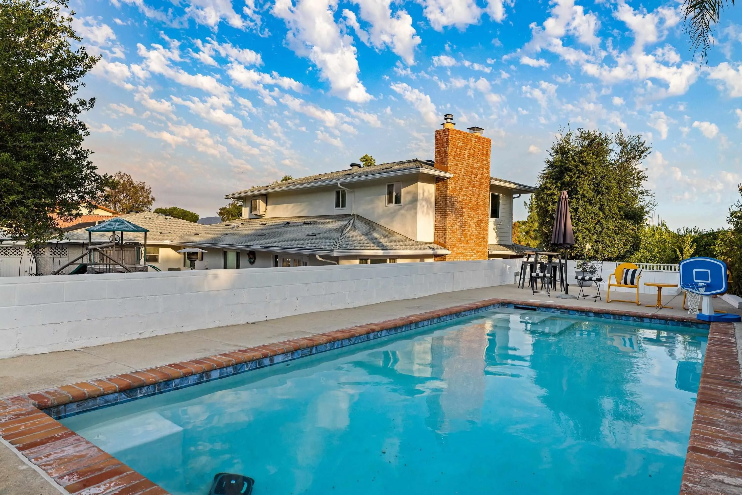 2222 Lindsay Michelle Dr