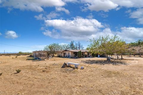 Tiny photo for 1495 Alta Avenue, Yucca Valley, CA 92284 (MLS # PW25252265)